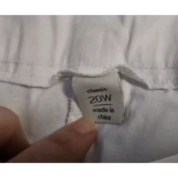 Cato Crop Classic White Pull On Capri New With Tag - Picture 3 of 9